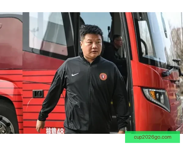 李金羽卸任辽宁铁人足球俱乐部总经理与一线队主教练职务
